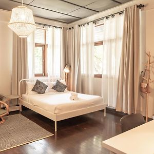 Zimmer mit Queensize-Bett