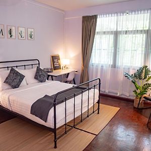 Zimmer mit Queensize-Bett